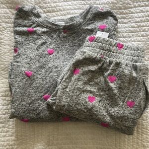 Girls sweatshirt and pants